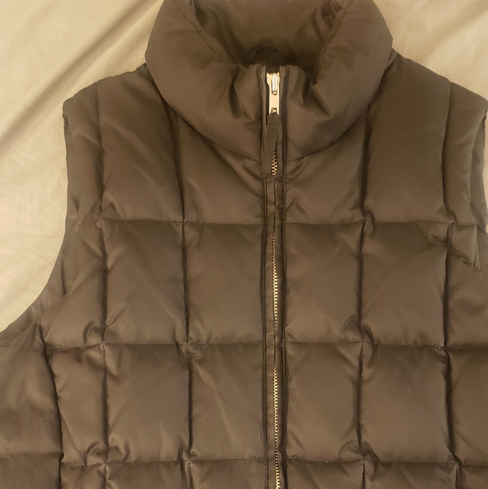 Gap Down vest
